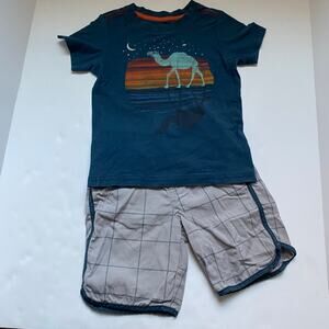 Tea Collection Camel Tee Shirt & Gray Shorts Outfit Set
